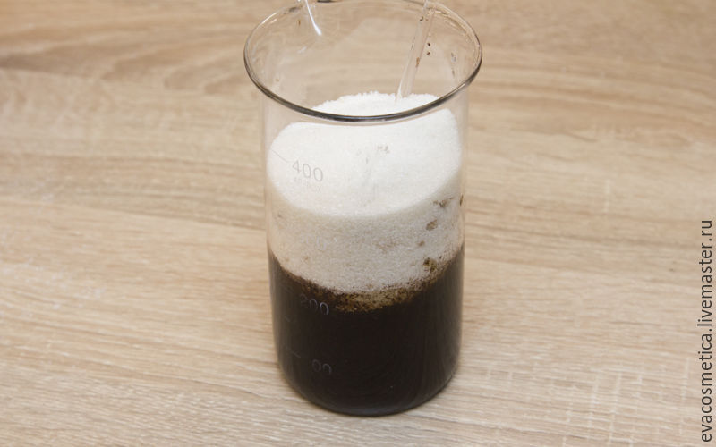 Антицеллюлитный сахарный скраб для тела в виде кофейных зерен своими руками, фото № 6