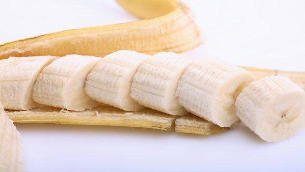 Свежий банан