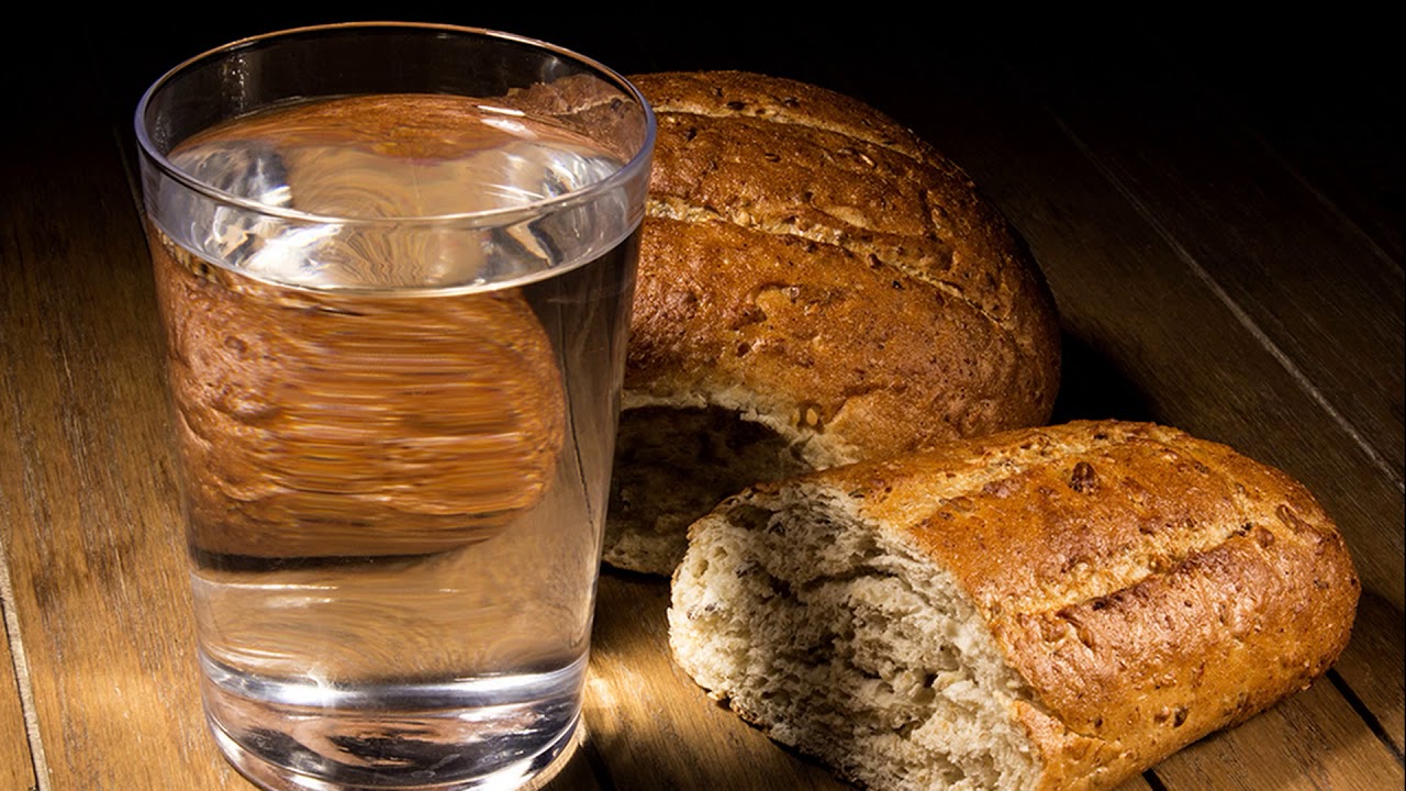 белый хлеб и вода диета