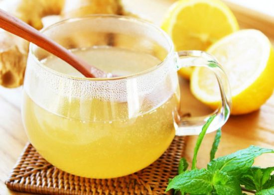 Напиток с лимоном и мятой