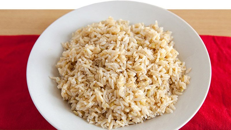 отваренный бурый рис