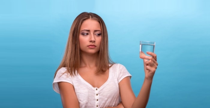 Сколько нужно выпивать воды в сутки