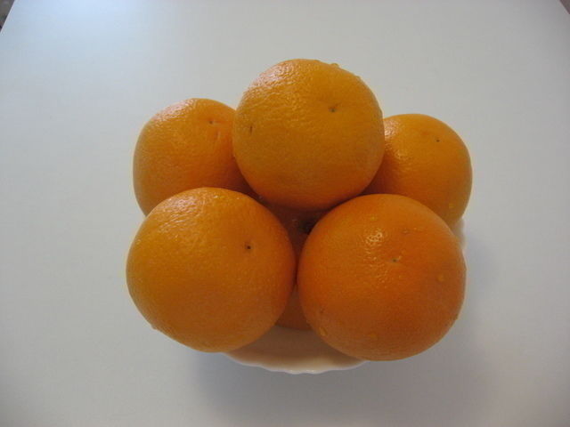 Апельсины сжигают жир