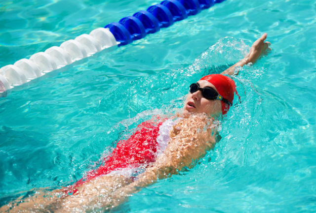 improving-your-swimming-strokes-backstroke-lady