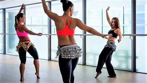 Танец живота для талии. Танец живота для похудения – основные движения