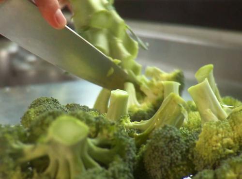 Вкусное диетическое блюдо из брокколи. Как приготовить капусту брокколи полезно, вкусно и просто