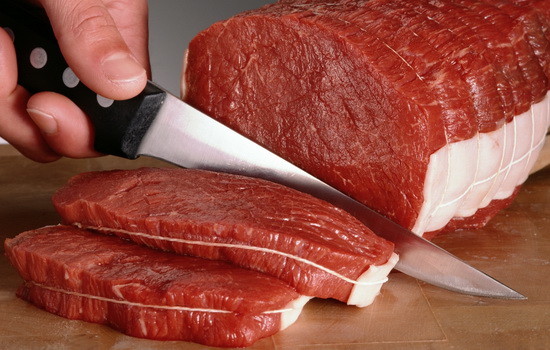 Актуальный вопрос в теории питания: чем полезно мясо, какие опасности оно скрывает? Какое мясо полезнее для здоровья?